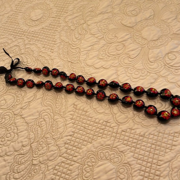 Hawaiian Painted Beads Necklace - Picture 4 of 5